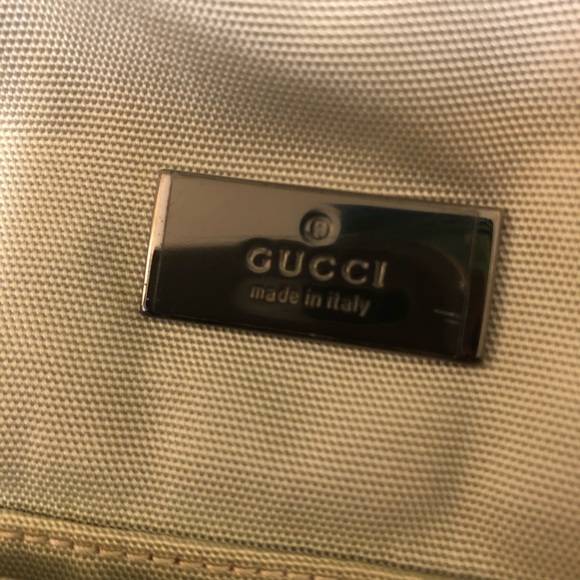 - Authentic Gucci Backpack canvas nylon leather beige and black - Picture 4 of 16